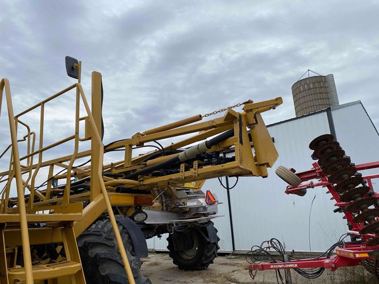 ro-gator-1184-sprayer-image-92