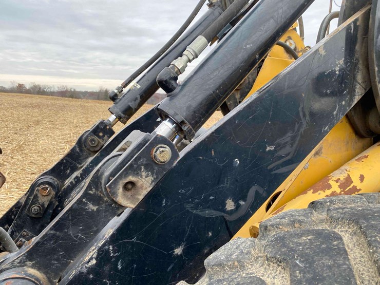 caterpillar-it28g-image-9