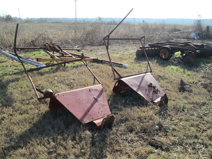 #35390-•-international-560-fenders-image-2