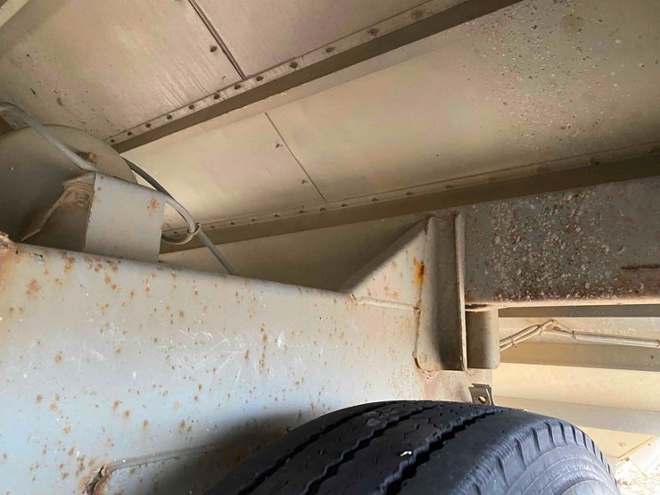 1997-timpte-alum-41’-grain-trailer-image-32