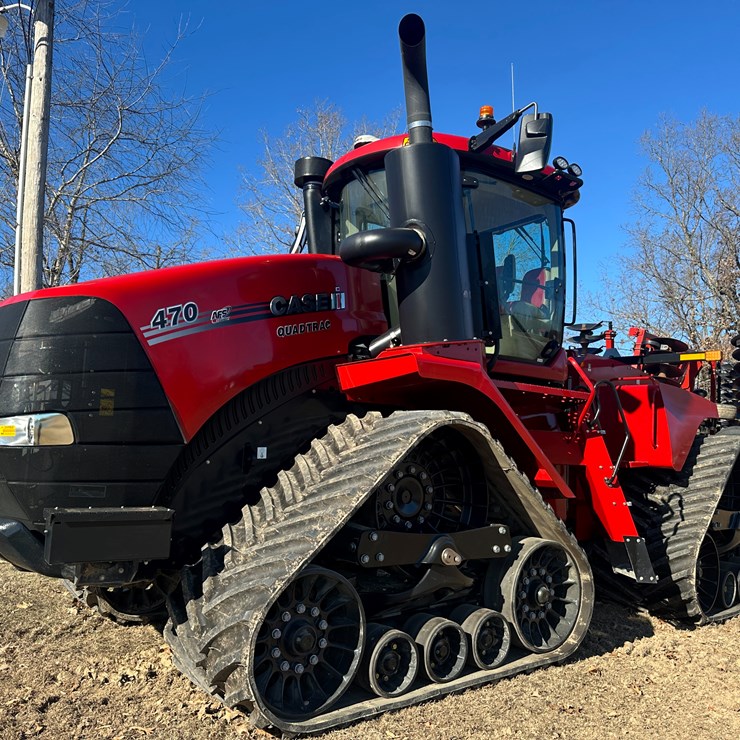 #35562 • 2023 Case 470 Track Tractor