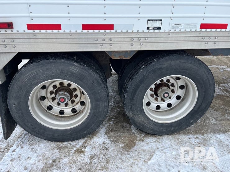 2015-timpte-grain-trailer-image-30