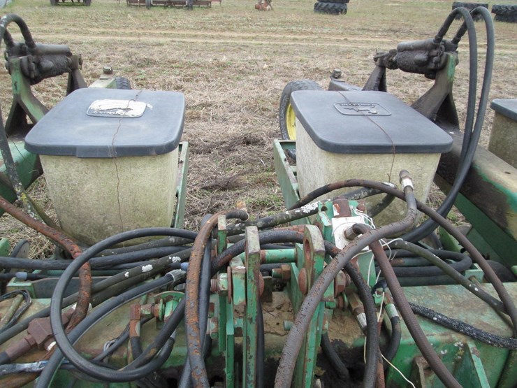 john-deere-7100-image-18