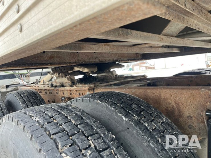 2015-timpte-grain-trailer-image-19