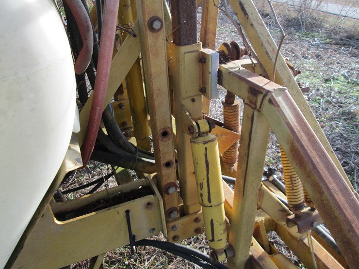 #35398-•-ag-chem-40’-20"-240gal-3pt-sprayer-image-12