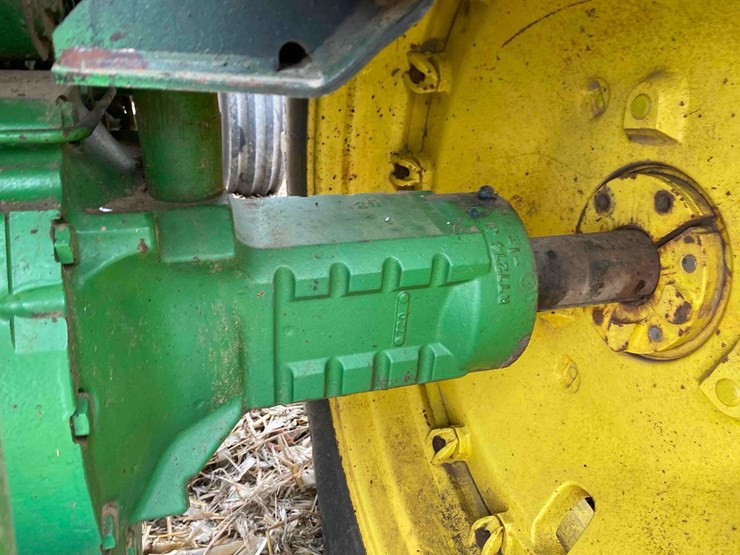 john-deere-4450-image-21
