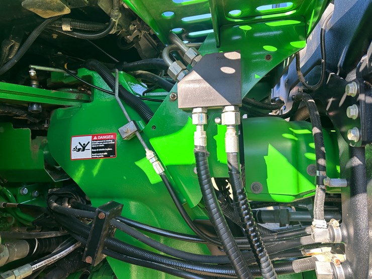 john-deere-9570r-image-32
