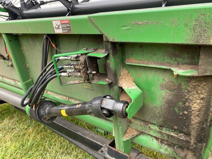 john-deere-630f-image-9