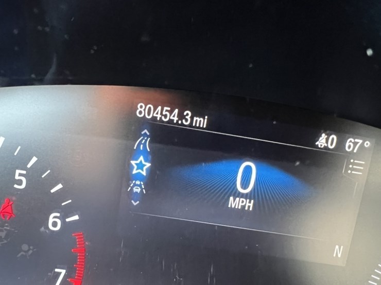 2020-ford-explorer-image-29