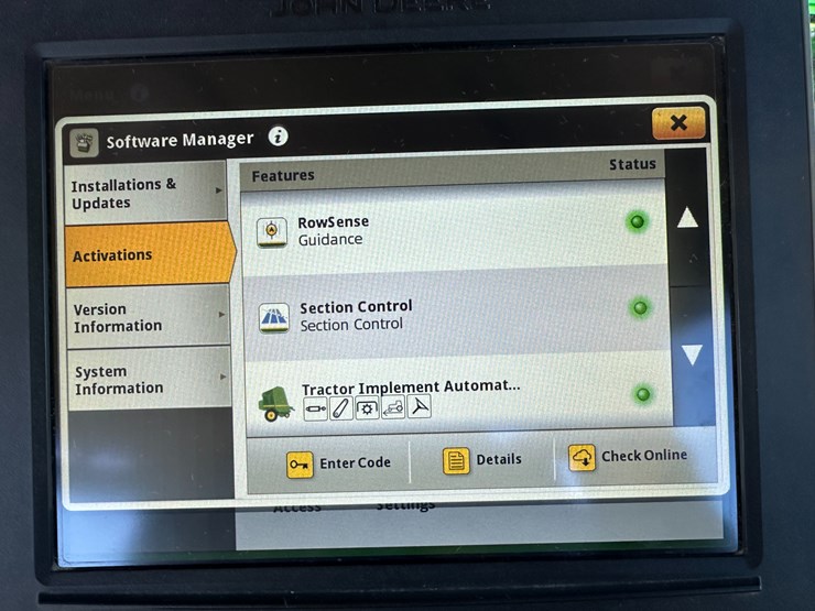 2021-john-deere-370-image-73