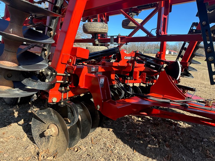 #35563-•-case-370-47'disk-image-46