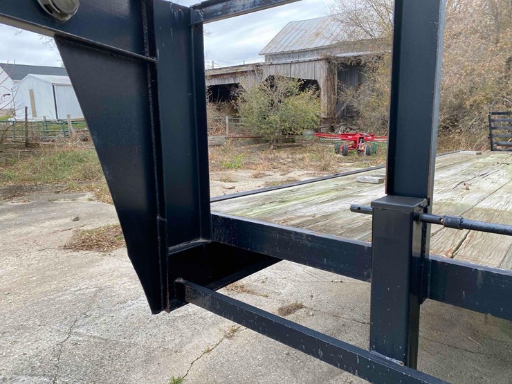 goose-neck-trailer-image-17