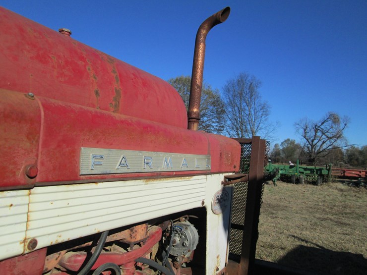 #35306-•-farmall-580-tractor-image-11