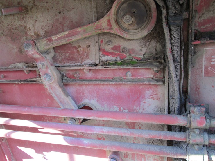 case-ih-1680-image-11