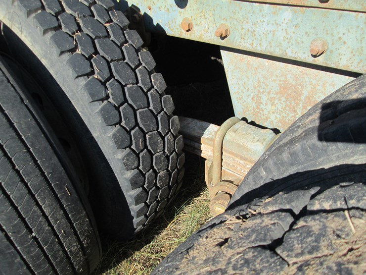 #35302-•-1985-mack-mh613-t/a-sleeper-truck-tractor-1m1ar07y6fm006361-image-5