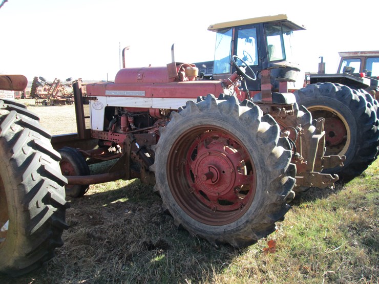 #35306-•-farmall-580-tractor-image-4