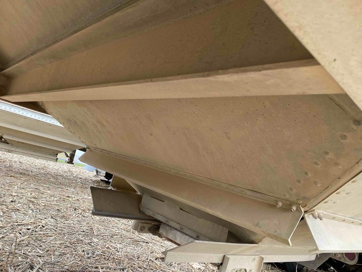 wilson-alum-41’-grain-trailer-image-12