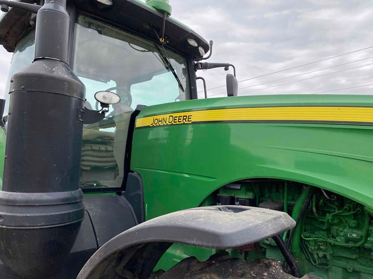 john-deere-8245r-image-11