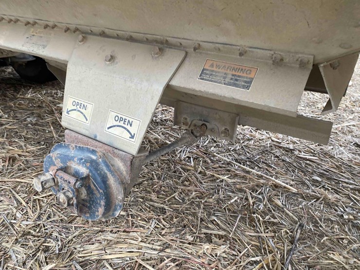 wilson-alum-41’-grain-trailer-image-30