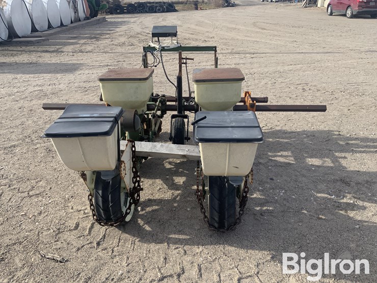 2-row-planter-image-6