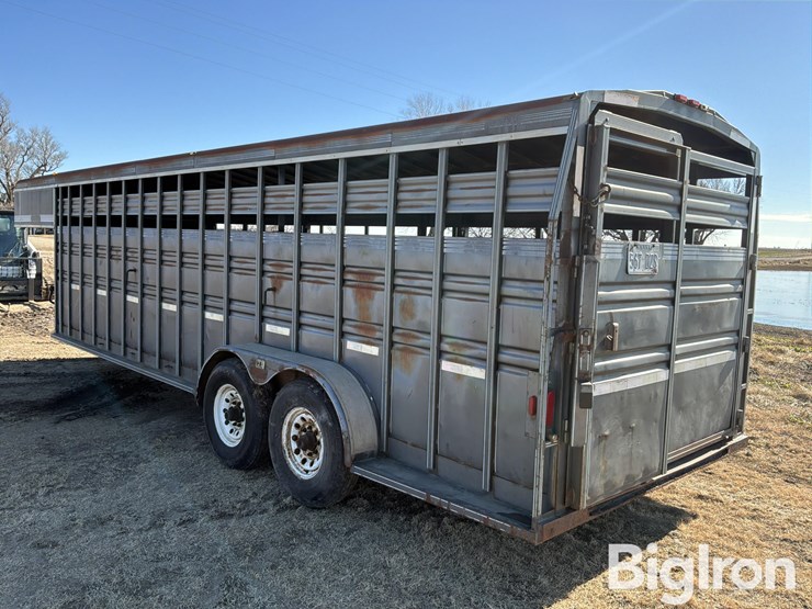 1998-titan-trailer-image-7