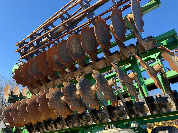 john-deere-30-image-19