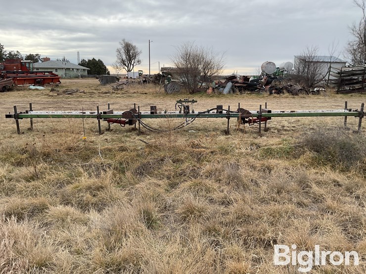 hydraulic-folding-tool-bar-image-6