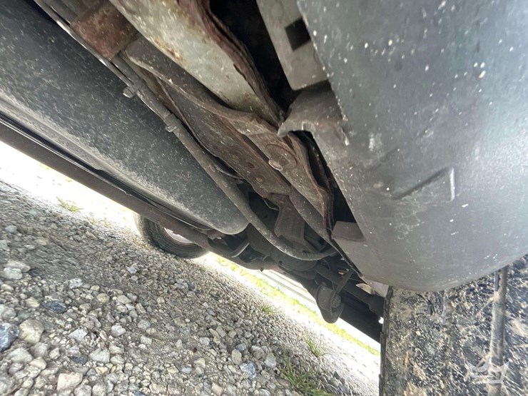 2013-ford-edge-image-19