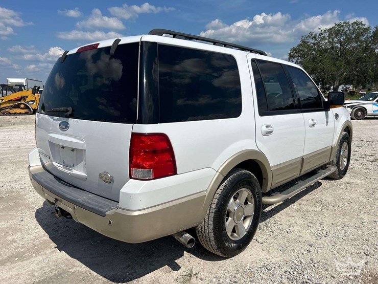 2006-ford-explorer-image-4