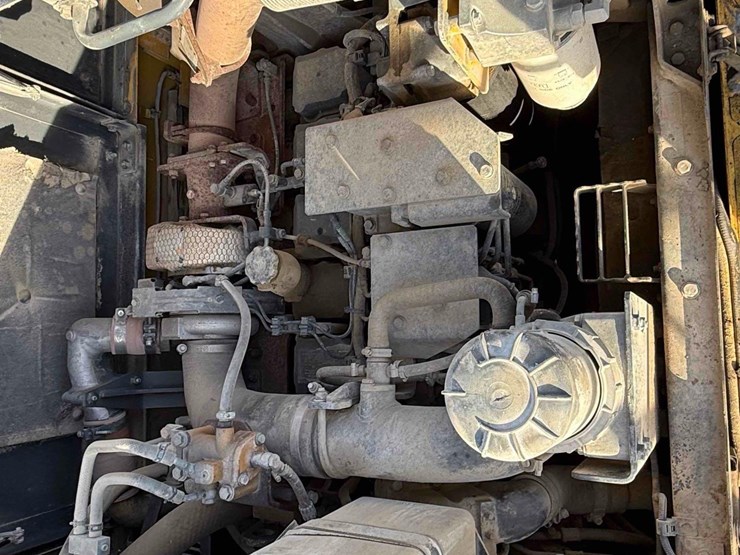 komatsu-pc490-lc-10-image-18