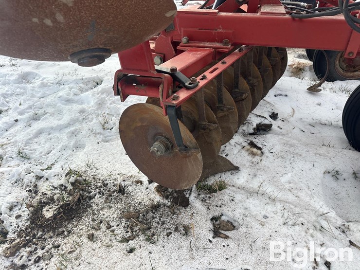 case-ih-3950-image-14