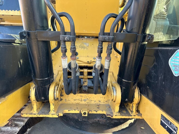 caterpillar-316el-image-10