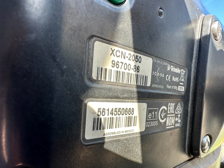 #35588-•-trimble-gps-system-image-4