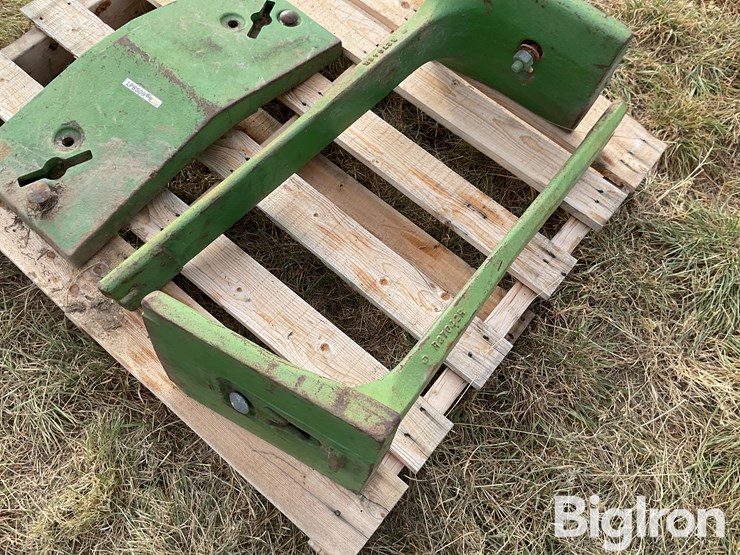 john-deere-10-image-9