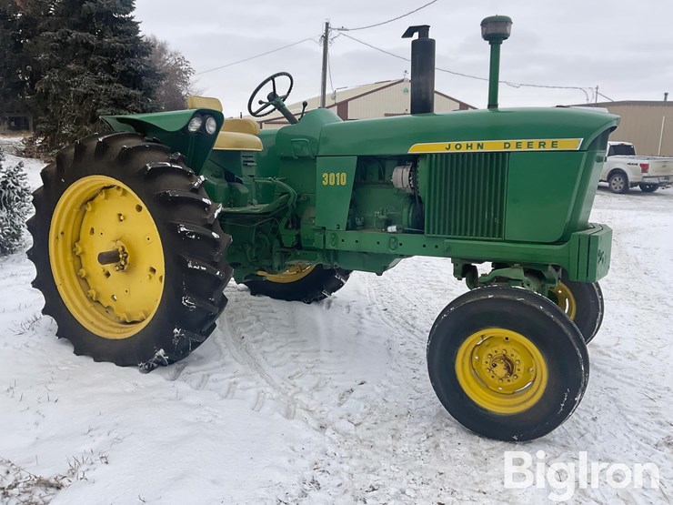 john-deere-3010-image-3