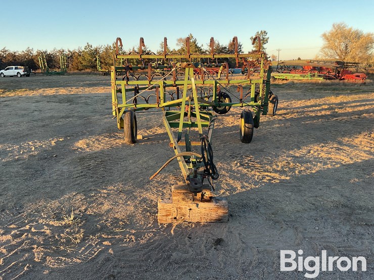 john-deere-3-bar-spring-tooth-harrow-image-2