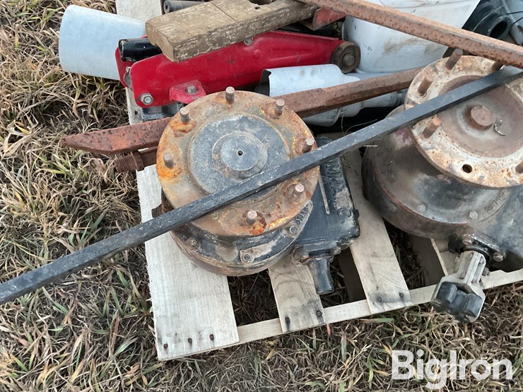 pivot-tires-&-parts-image-18