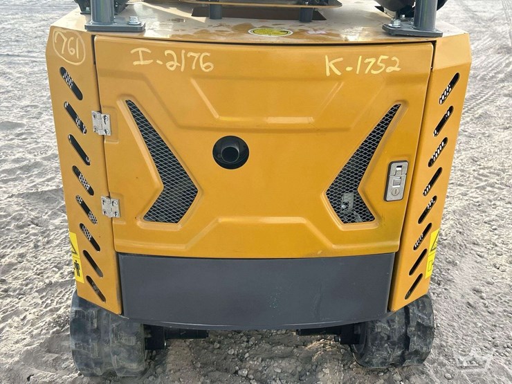 unused-2025-cfg-industrial-mx12rx-mini-excavator-image-19