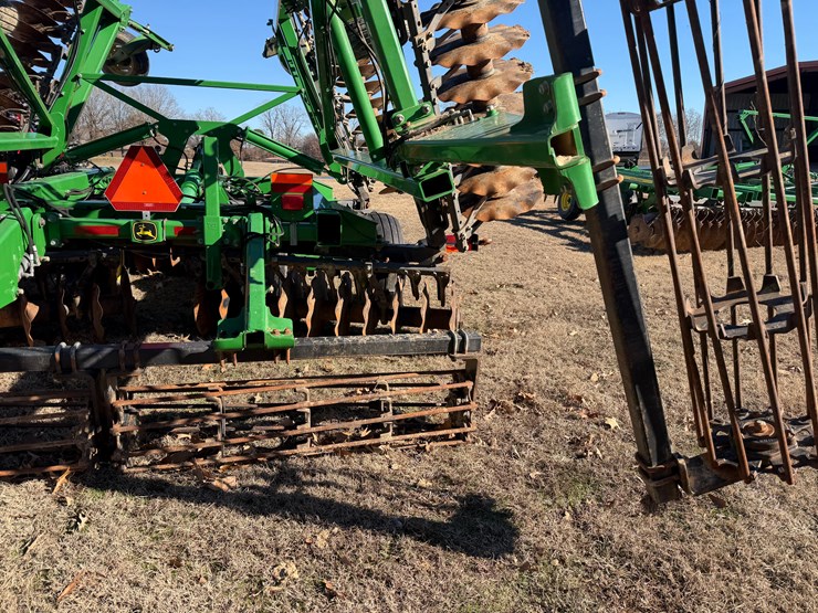 john-deere-2623vt-image-10