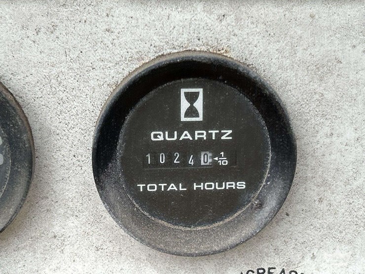 1994-generac-olympian-3054-125kva-3-phase-diesel-generator-image-4