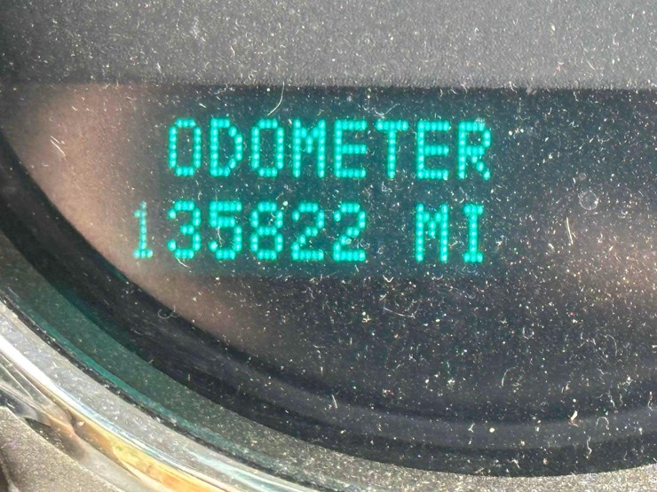 2012-chevrolet-silverado-pick-up-image-12