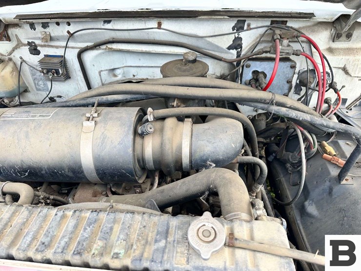 1988-ford-b700-image-17