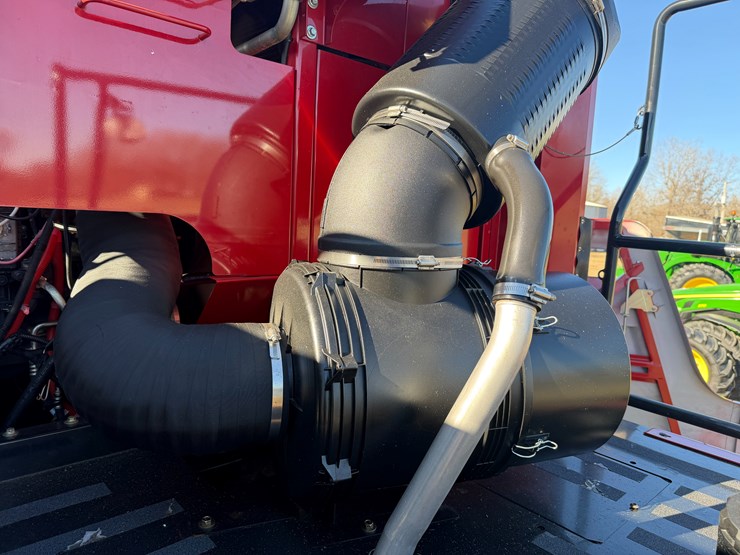 case-ih-8250-image-109