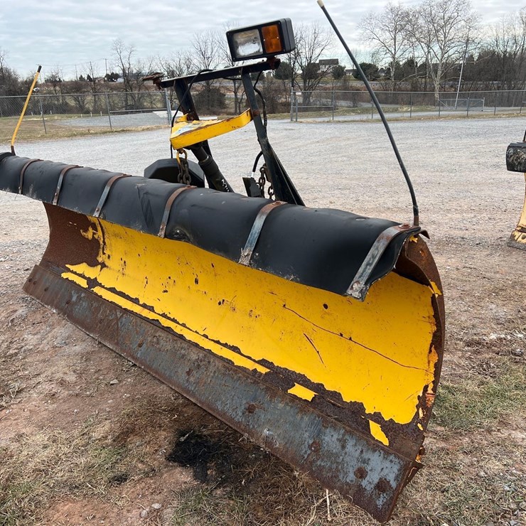 9’ Fisher Snow Plow With Minute Mount