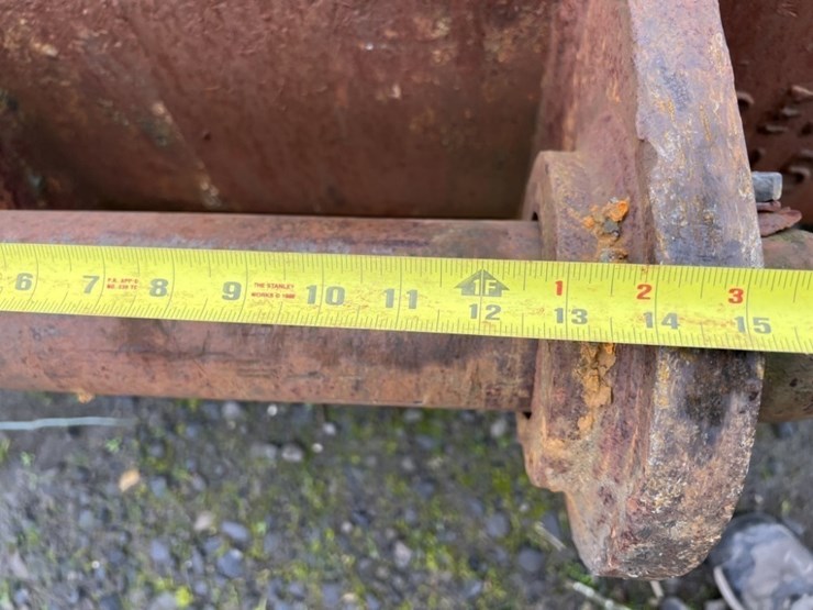 rea-6'-muck-bucket-image-6