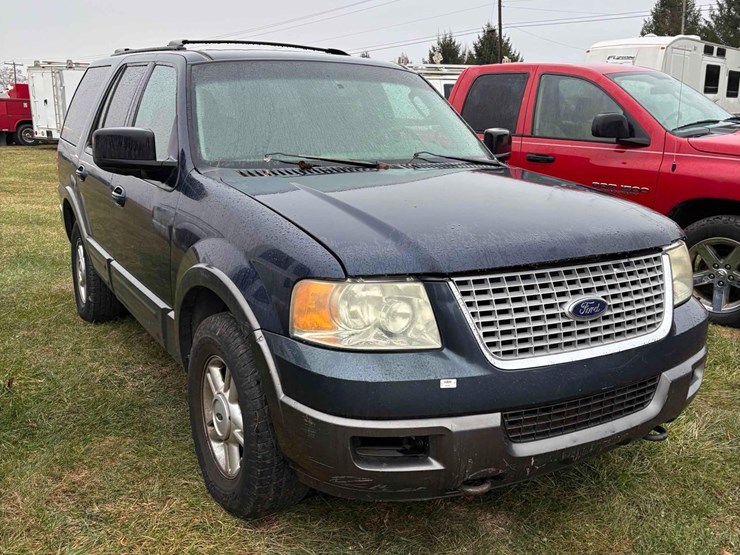ford-expedition-image-2