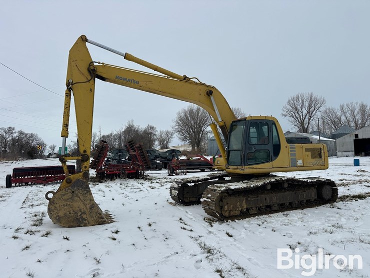komatsu-pc250-lc-6lc-image-1