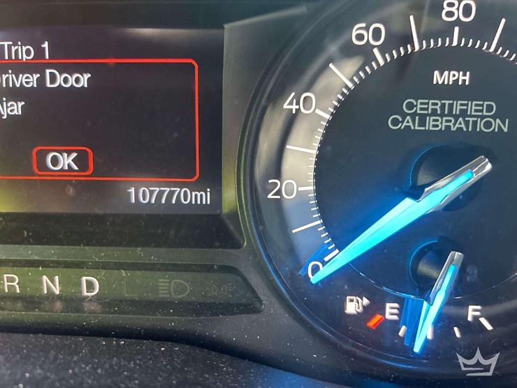 2017-ford-explorer-image-6