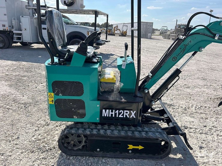 unused-2025-cfg-industrial-mx12rx-mini-excavator-image-17