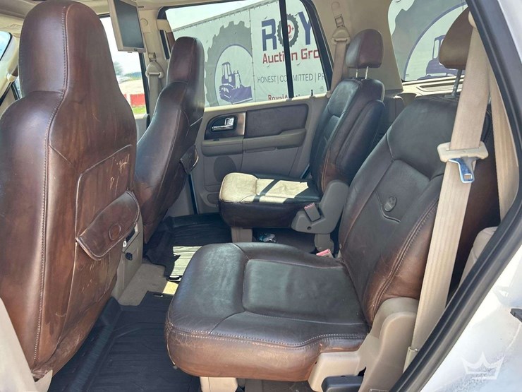 2006-ford-explorer-image-24